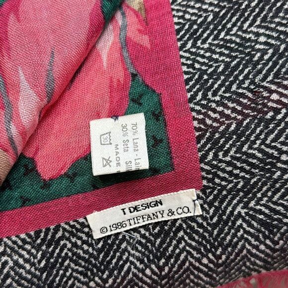 Tiffany & Co 1986 T Design Floral Fringe 53” x 53” Scarf Wool/Silk - Picture 12 of 12